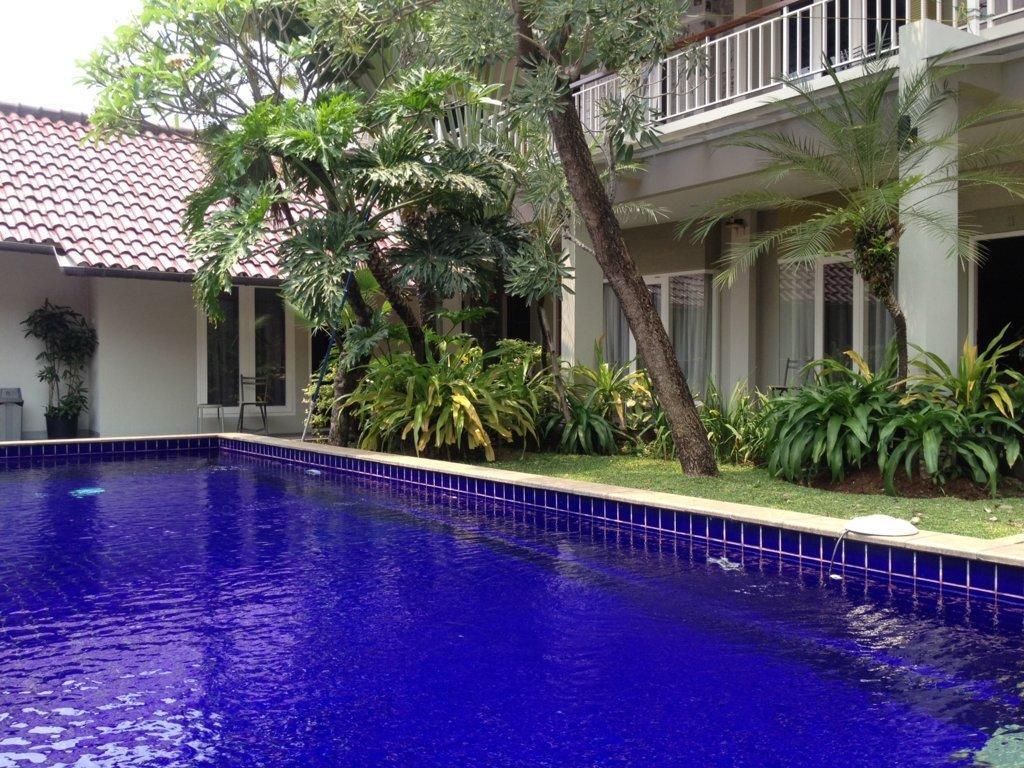 Topaz Guest House จาการ์ตา ภายนอก รูปภาพ