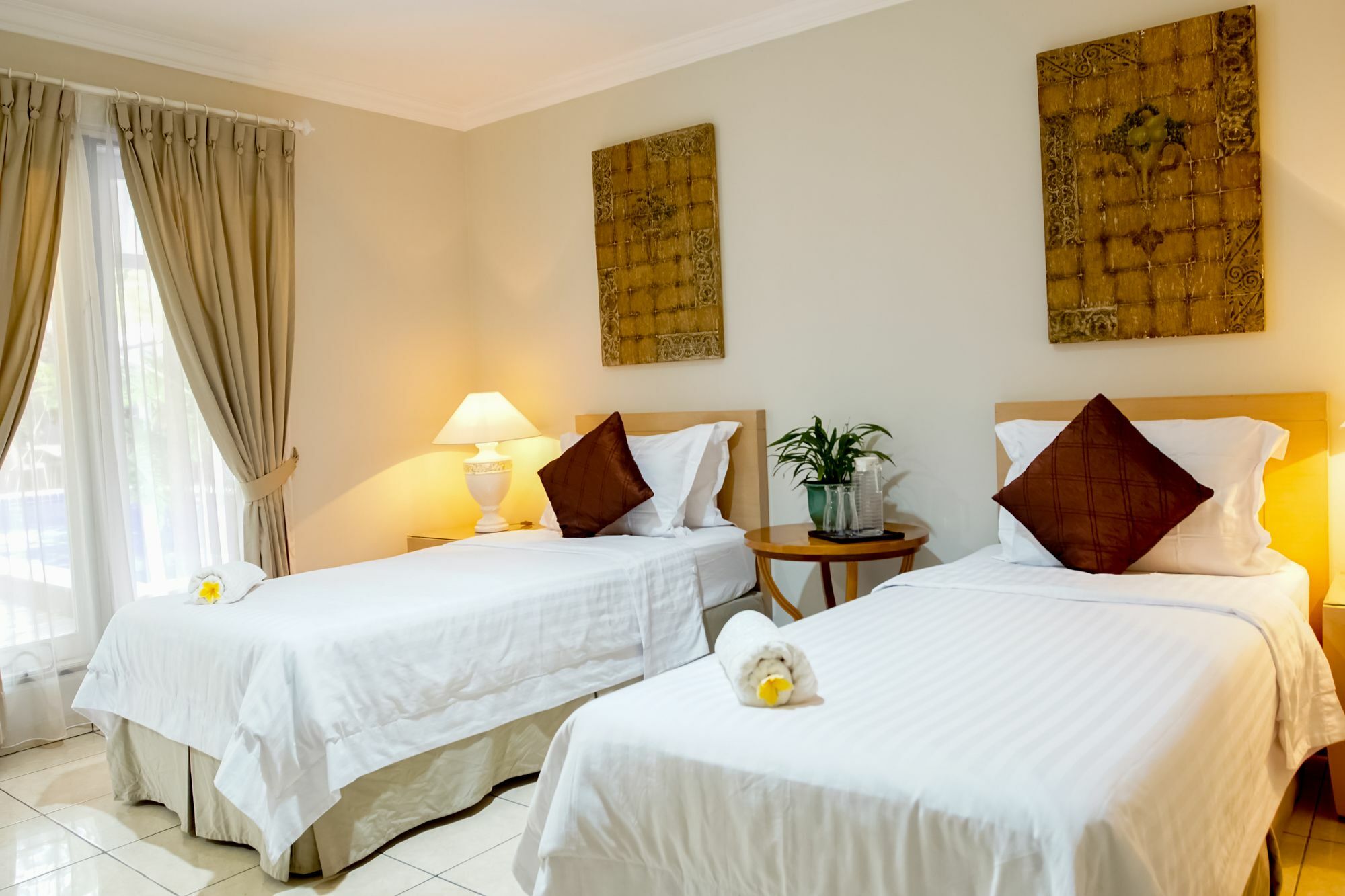 Topaz Guest House จาการ์ตา ภายนอก รูปภาพ