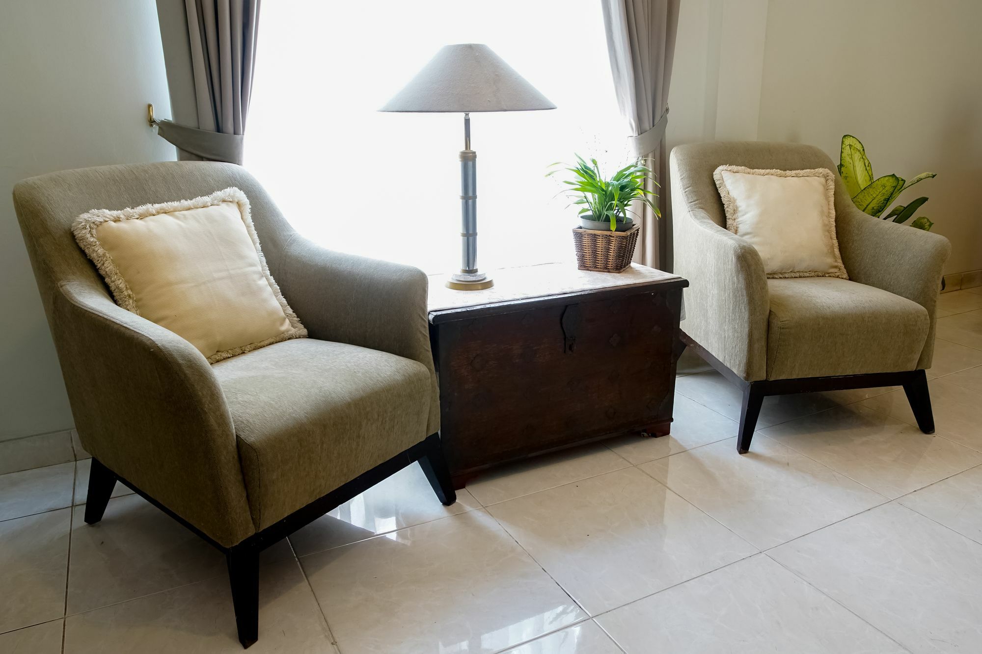 Topaz Guest House จาการ์ตา ภายนอก รูปภาพ