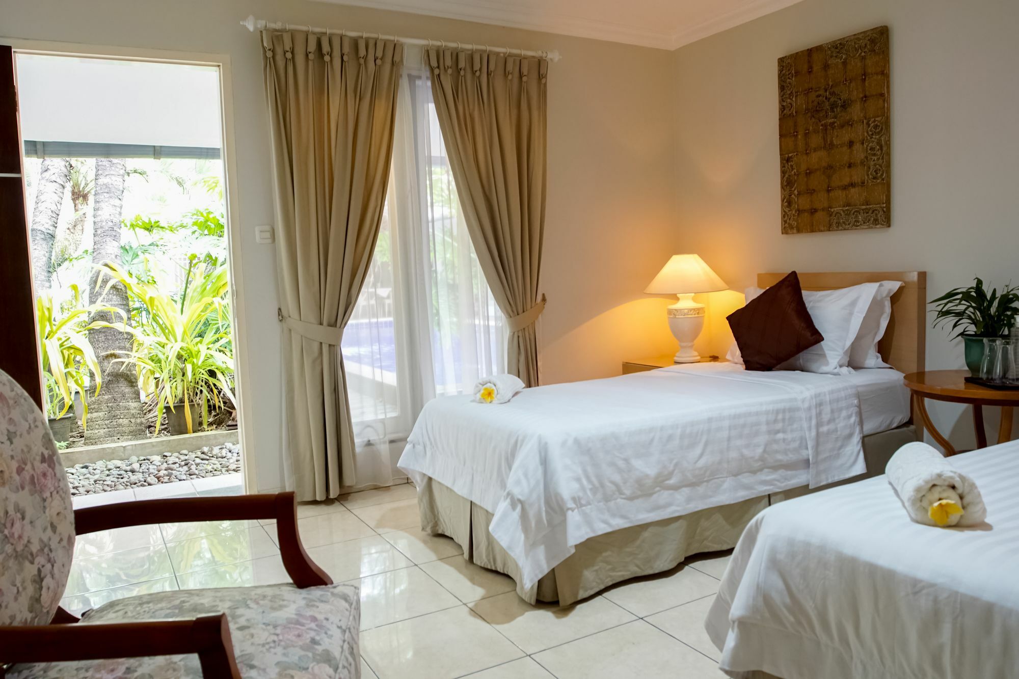 Topaz Guest House จาการ์ตา ภายนอก รูปภาพ