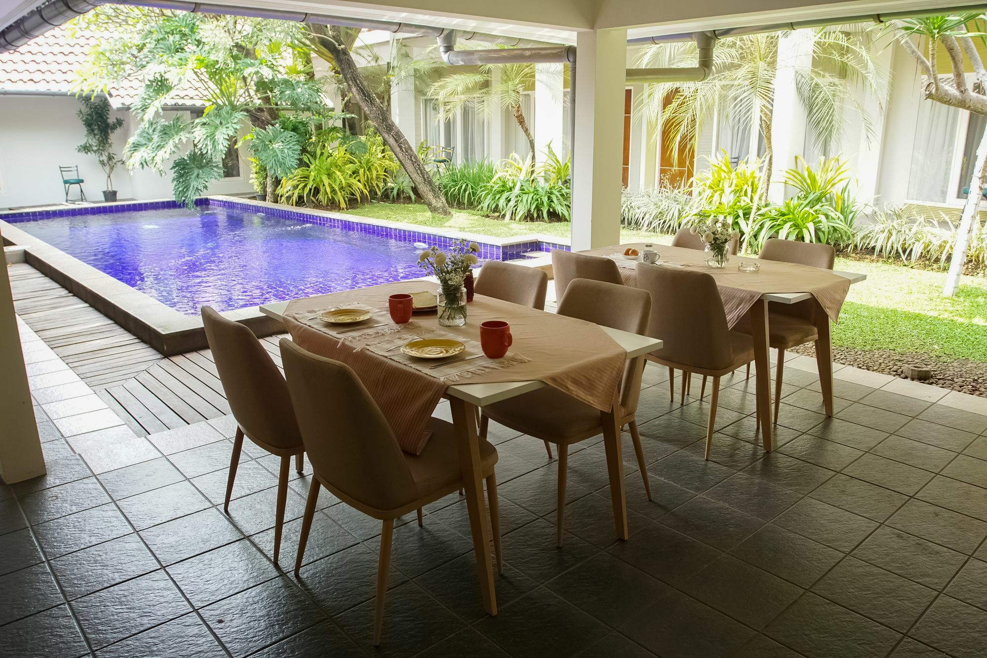 Topaz Guest House จาการ์ตา ภายนอก รูปภาพ