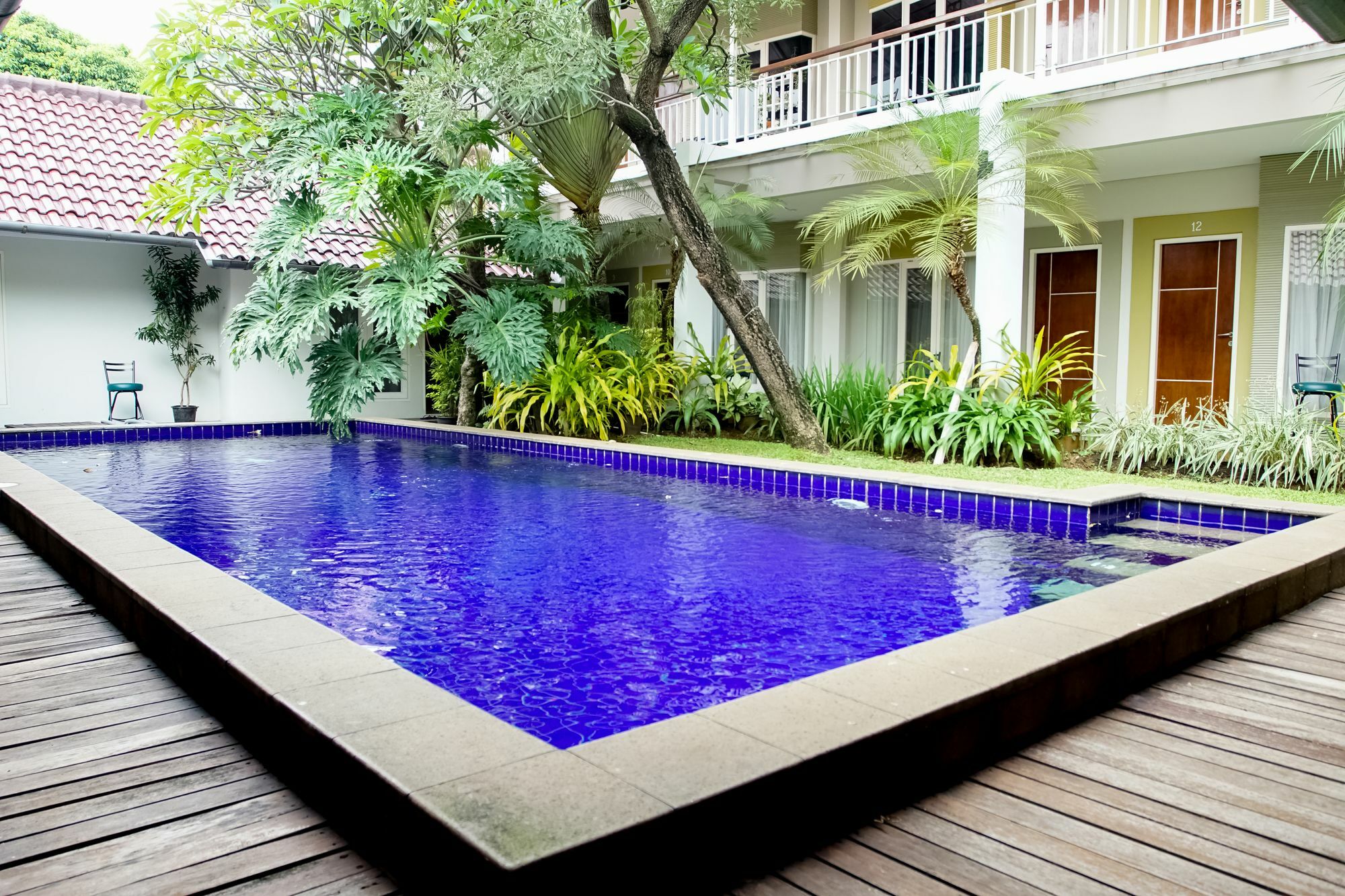 Topaz Guest House จาการ์ตา ภายนอก รูปภาพ